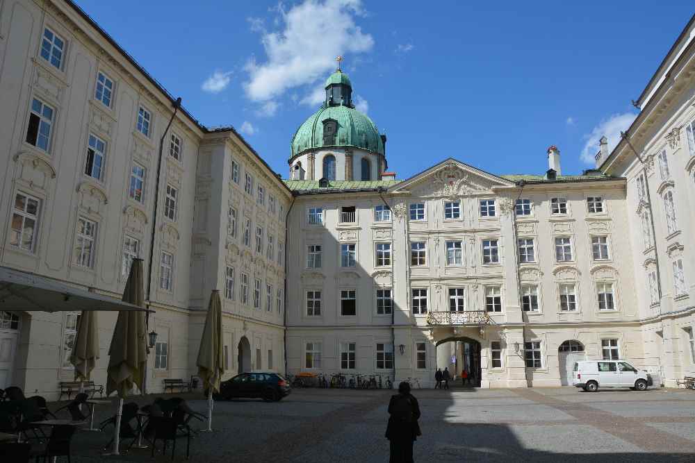 Die imposante Hofburg in Innsbruck