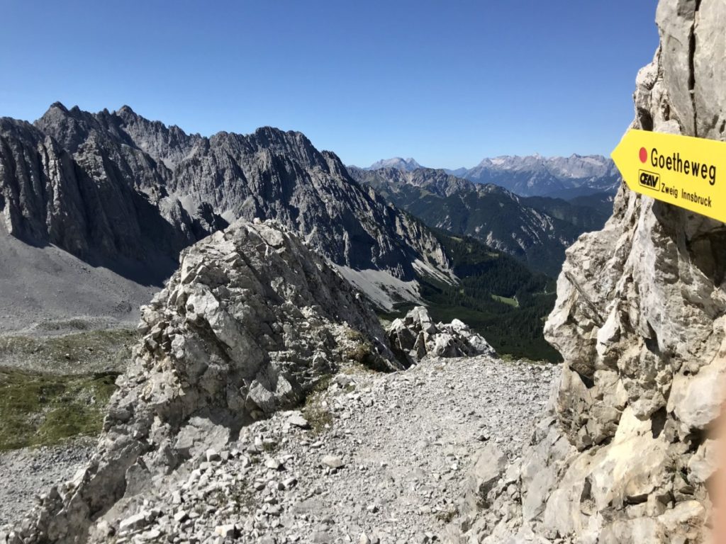 Goetheweg Innsbruck wandern  - aussichtsreich auf rund 2000 Metern