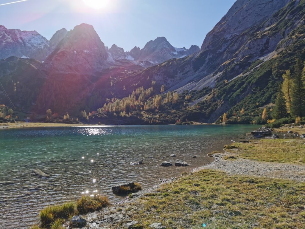 See Innsbruck - im Herbst an den Seebensee im Wettersteingebirge