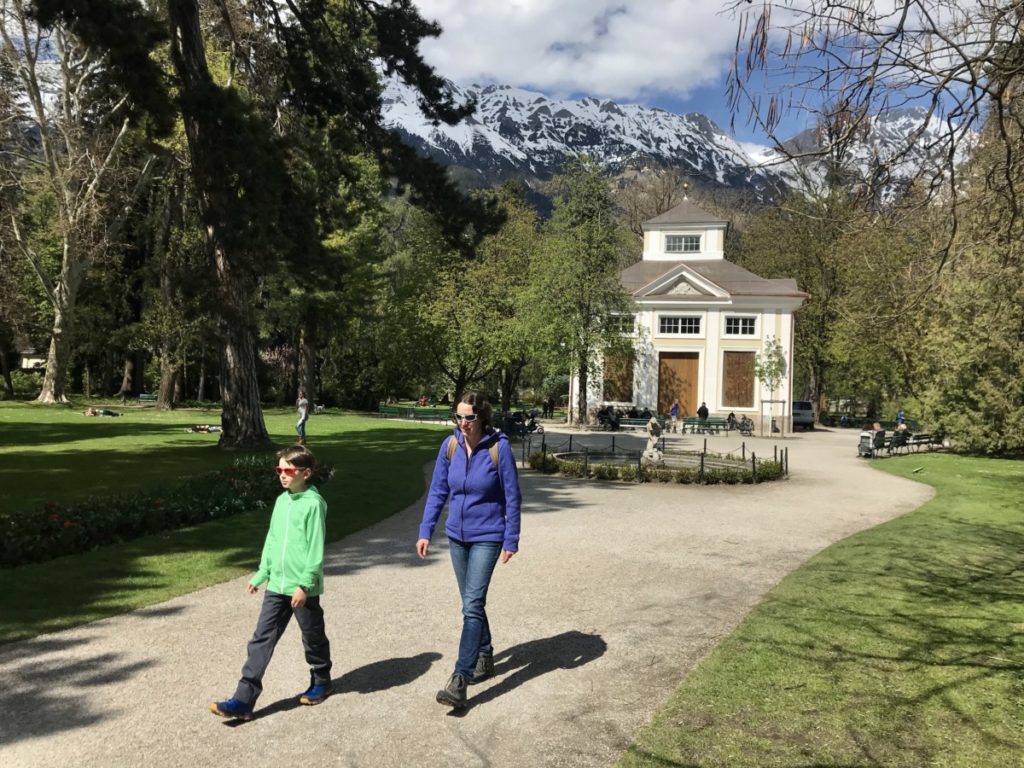 Leicht in Innsbruck wandern - einige Spaziergänge sind kilometerweit und das ganze Jahr möglich