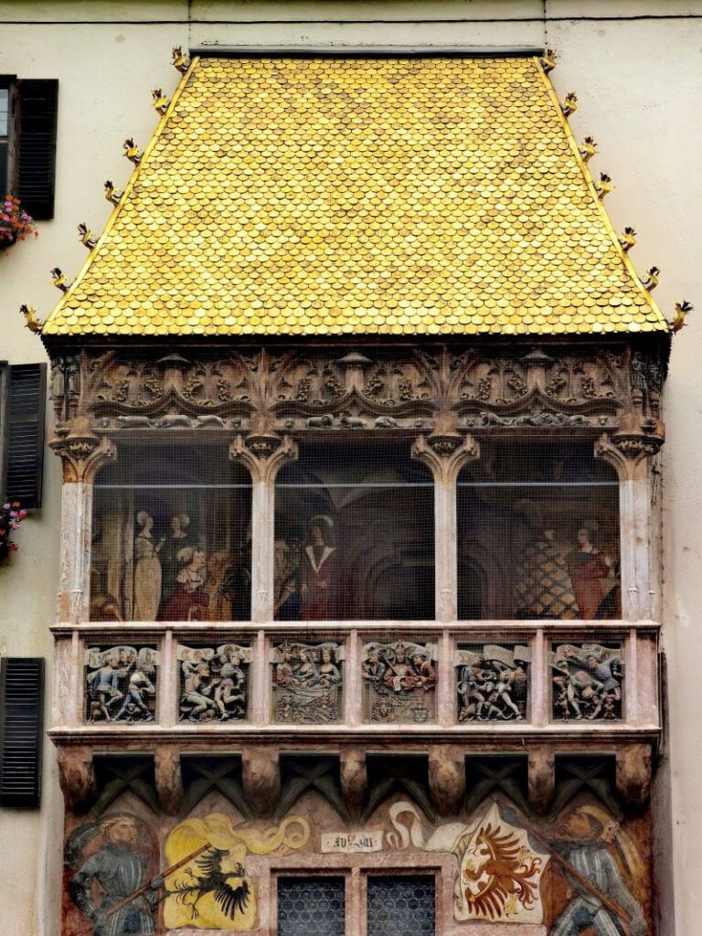 Goldenes Dachl - meistfotografierte Sehenswürdigkeit in Innsbruck