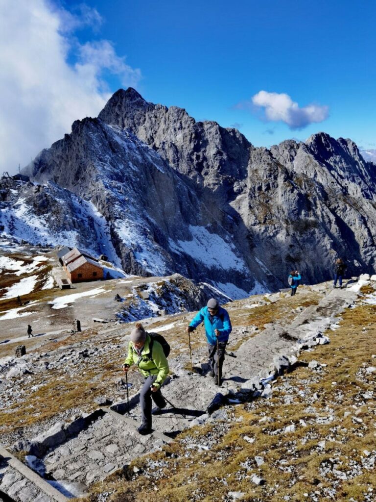 Der Aufstieg von der Hafelekarbahn Bergstation zur Hafelekarspitze