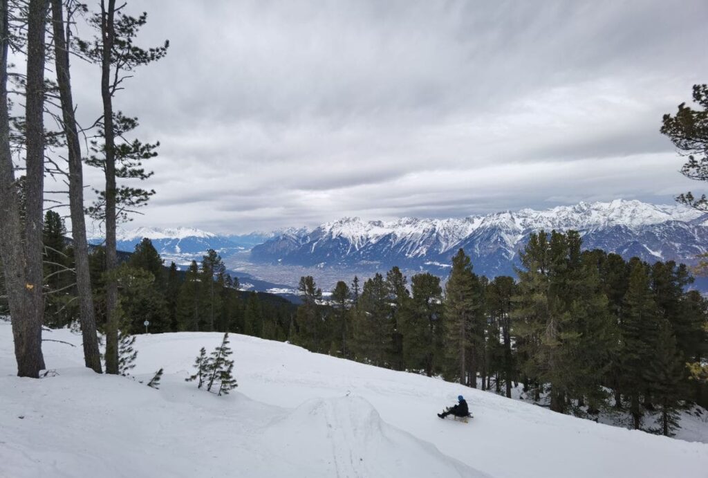 Rodelbahn Innsbruck: Am Glungezer rodeln mit Panoramablick auf Innsbruck