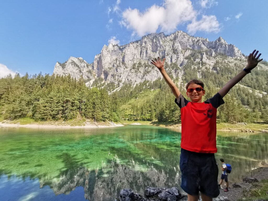 außergewöhnliche Reiseziele in der Natur - Grüner See in Österreich