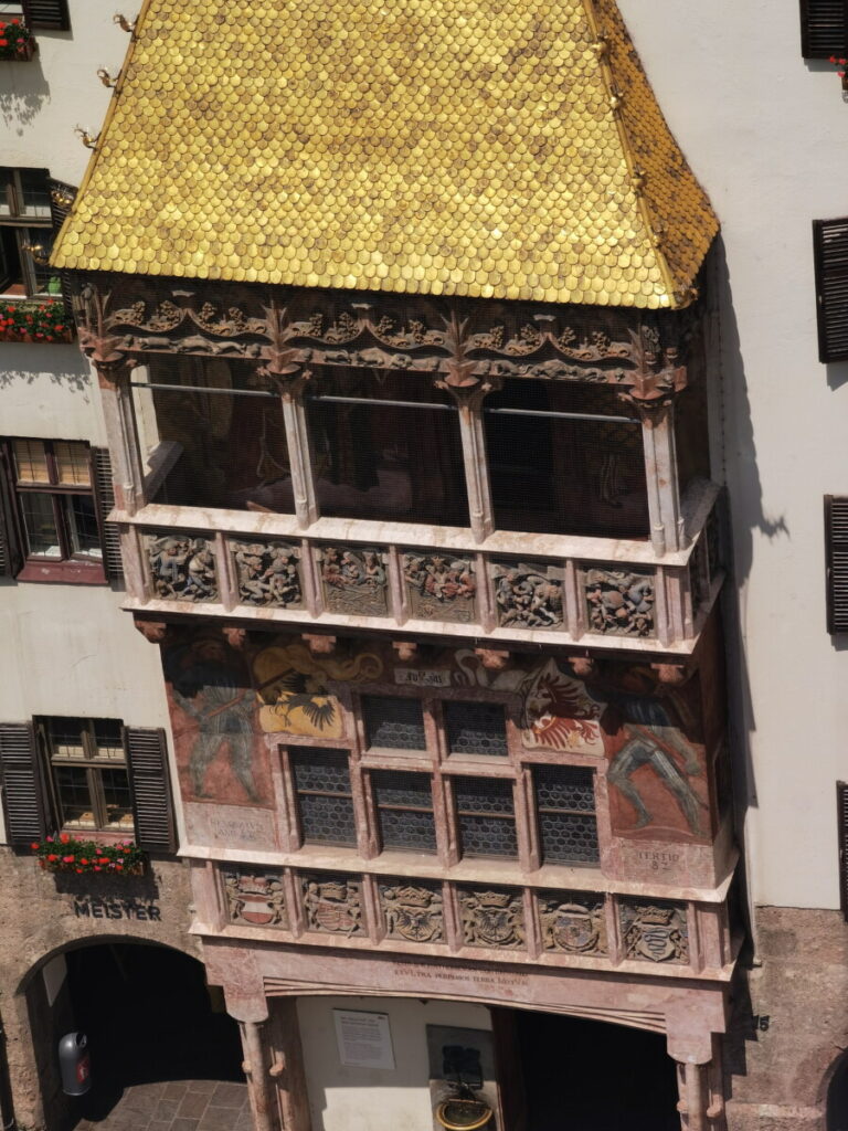 Stadtturm Innsbruck Blick zum Goldenen Dachl